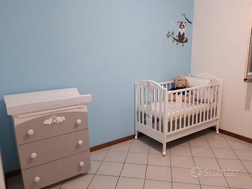 lettino con fasciatoio