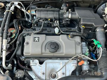 Motore 106 sport