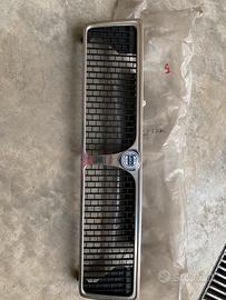 Mascherina lancia delta