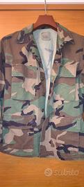 giacca militare nato in woodland