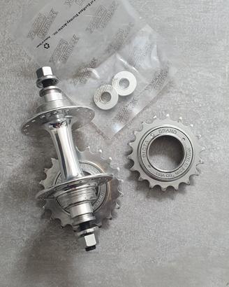 mozzo posteriore sturmey  archer fisso o libero
