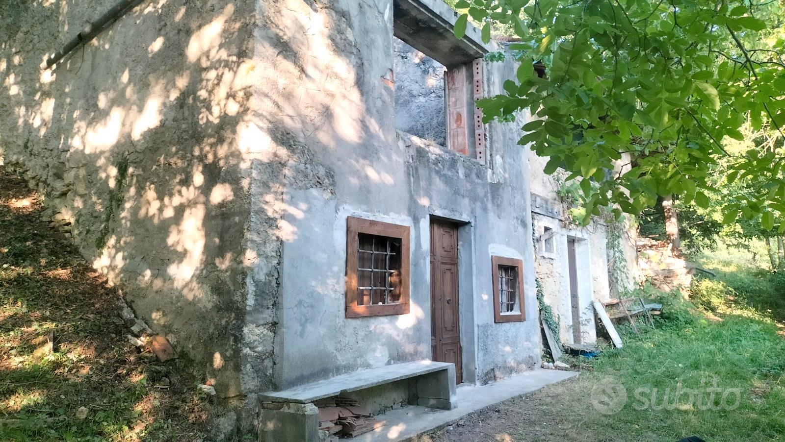 Rustico deposito con terreno a Sprea - Vista 3
