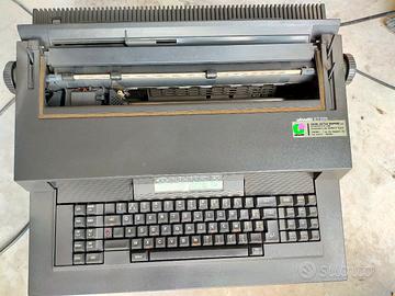 Macchina da scrivere