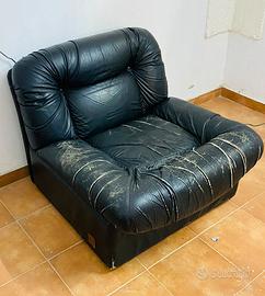 Poltrona in pelle modello Panarea Lev