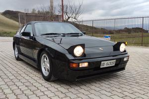 Porsche 944 85'