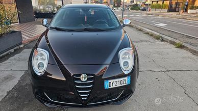 Alfa Romeo MiTo 1.6 JTDm 16V Distinctive Sport Pac