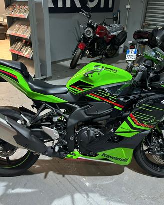 Kawasaki Ninja 400 ZX400RR