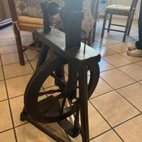 Filarino in legno a pedali
