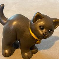 Gatto nero bombay thun