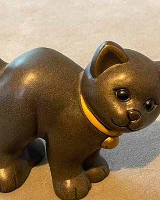Gatto nero bombay thun