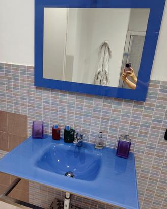 lavabo da bagno sospeso tutto in cristallo 