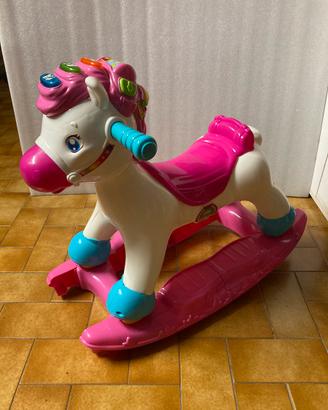 Cavallo a dondolo