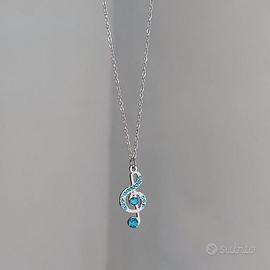collana con pendente nota musicale blu