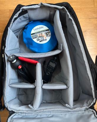 Zaino Manfrotto + accessori fotografici inclusi