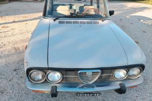 alfa romeo  super giulia