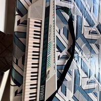 Yamaha SHS-200 – Keytar vintage anni ’80 con MIDI