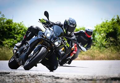 Aprilia Tuono V4 R APRC ABS