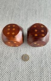 Coppia di dadi in radica