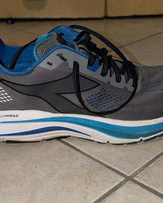 Diadora Mythos Blushield uomo 46