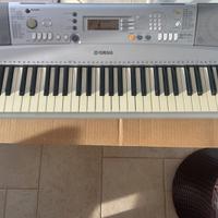 Tastiera Yamaha YPT300