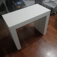 Tavolo Consolle di design allungabile