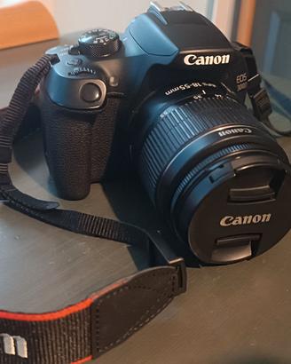 Macchina fotografica poco usata