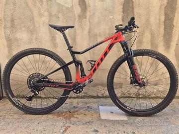 Bici Scott Spark RC900