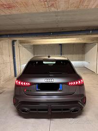 AUDI RS3 – L’ULTIMO 5 CILINDRI DA 400 CV