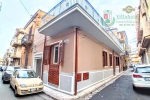 Palazzina Ind. 5 vani + 2 wc + Terrazzo e Box