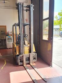 CARRELLO ELETTRICO A 3 RUOTE YALE ERP15RCF