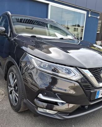 Nissan Qashqai II 2017 1.3 dig-t N-Connecta 160cv