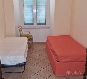 Letto singolo con letto estraibile