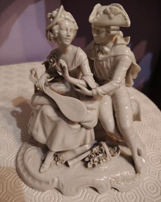 Statuina in ceramica Capodimonte