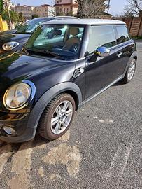 Mini Cooper D 1.6 -90.000 Km