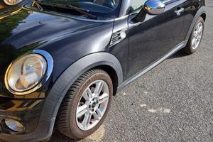 Mini Cooper D 1.6 -90.000 Km