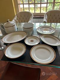 Servizio piatti