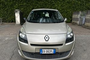 Renault Scenic Scénic X-Mod 1.5 dCi 110CV EDC Luxe