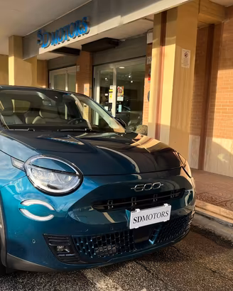 Fiat 600 1.2 hybrid La Prima 110cv auto *Promo SD
