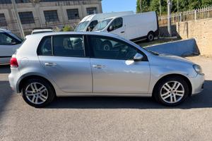 VOLKSWAGEN Golf 1.6