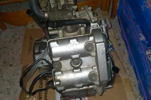 Motore Cagiva a Raptor 650 a carburatori del 2001 