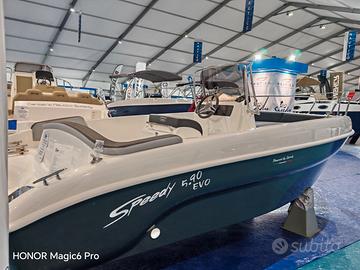 Speedy 5.90 evo 8 persone a bordo
