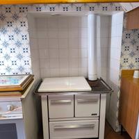 stufa economica a legna 