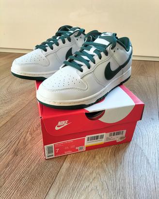 Nike dunk low retro verde  EU 40