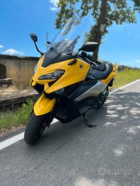 Tmax 560 (7500km)