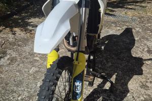 cross husqvarna fc 250
