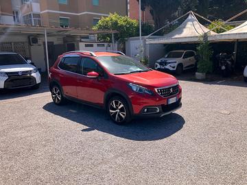 PEUGEOT 2008 1.2 110cv Allure