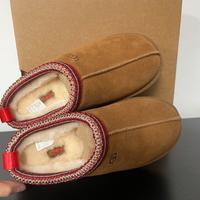 Stivali da neve UGG con plateau / 41