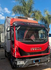 Iveco Eurocargo 120-250L CASSA FRIGO CON GANCIERA