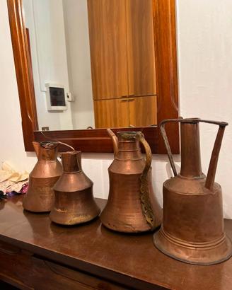 Brocche antiche in rame – set da collezione/arredo