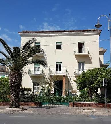 Appartamento centralissimo giardino